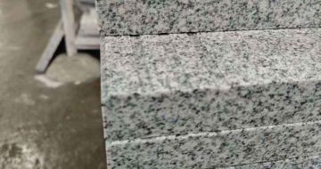 临沧芝麻白楼梯踏步