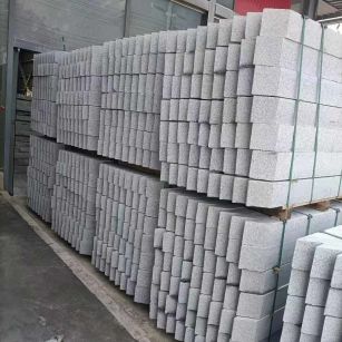 临沧芝麻白树围石 树池