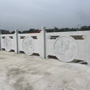 临沧芝麻白河道栏杆 石材栏杆