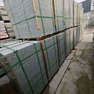 临沧芝麻白地铺版 石材地铺石